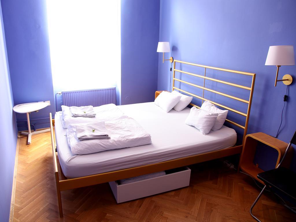 Hostel Zeppelin Laibach Zimmer foto